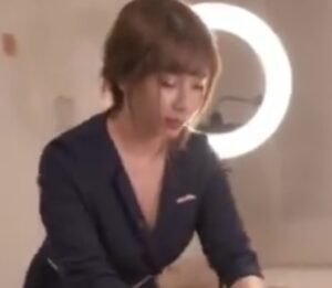 video tante spanyol ngonten bareng teman kelas dengan ide unik bokep